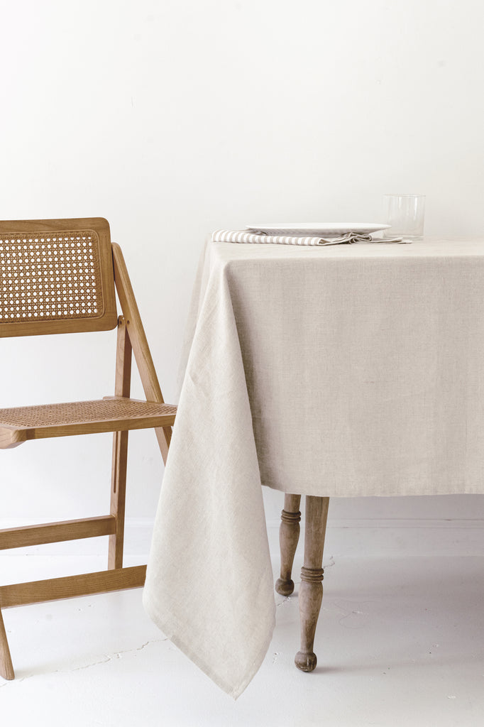 Linen Tablecloth in Oatmeal